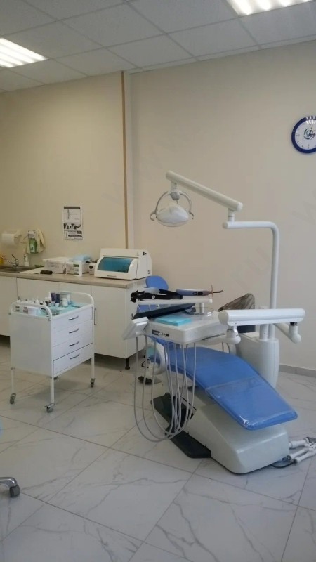 Стоматологическая клиника ЮЛИДЕНТ на Строителей